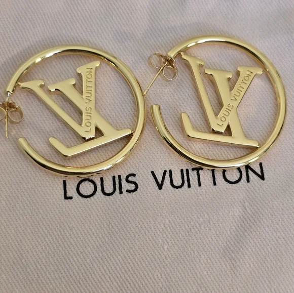 Gold Fashion Logo Hoop Pierced Earrings 2 sizes - Picture 3 of 15